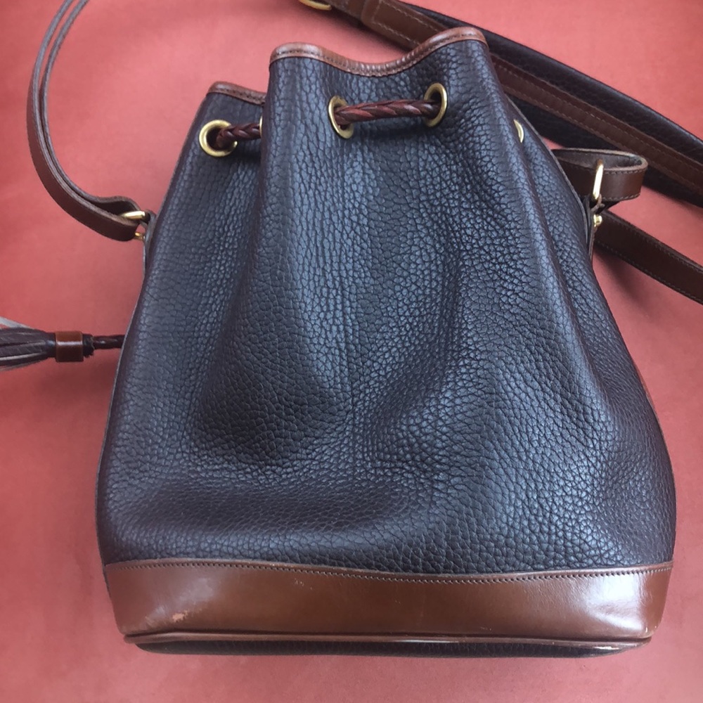Vintage Dooney & Bourke drawstring bucket bag - Picture 4 of 10